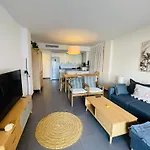 Appartement Club Lateral By Alina365 *