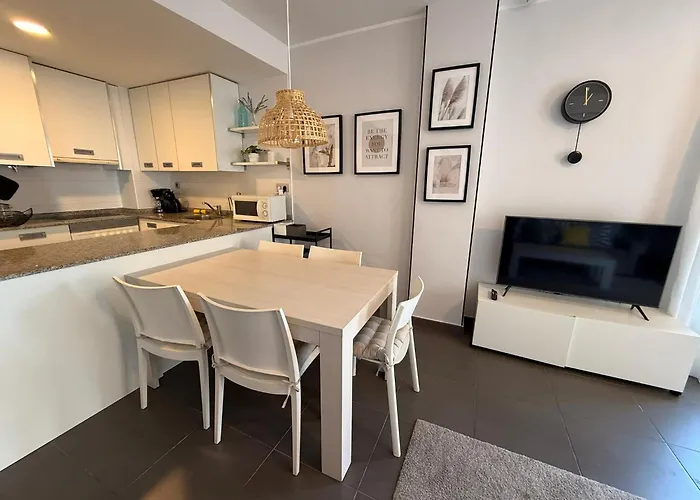 Apartman Club Lateral By Alina365 *